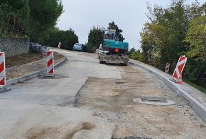 Sanacija cestne infrastrukture na območju od parkirne hiše Arze do vhoda v kamp Fiesa (2)